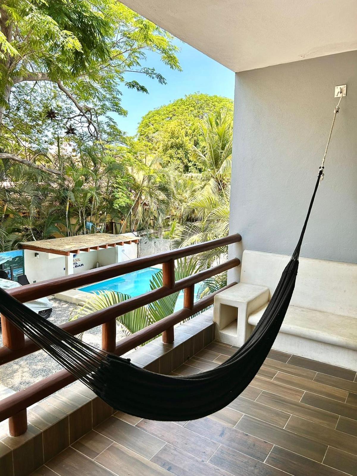 Hotel Aldea Sol Zihuatanejo Exterior foto